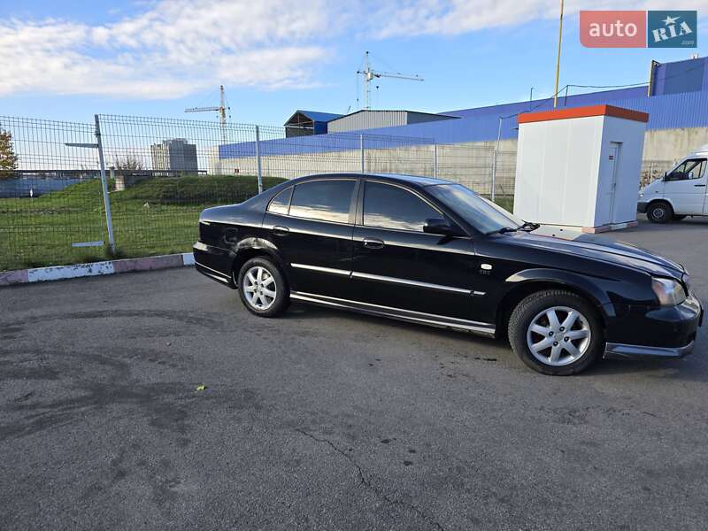 Седан Chevrolet Evanda 2005 в Виннице