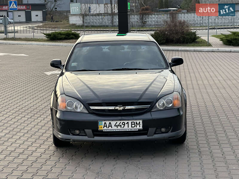 Седан Chevrolet Evanda 2006 в Киеве