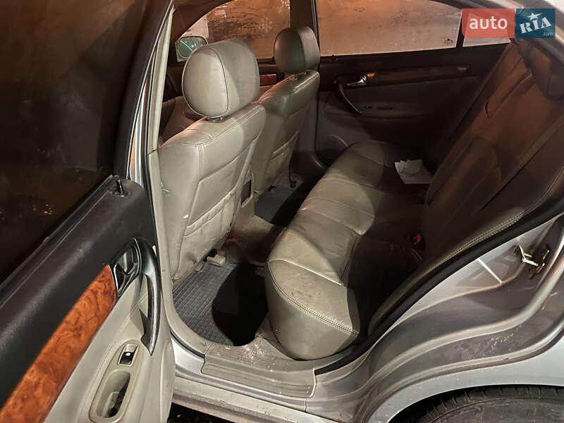 Седан Chevrolet Evanda 2006 в Одесі