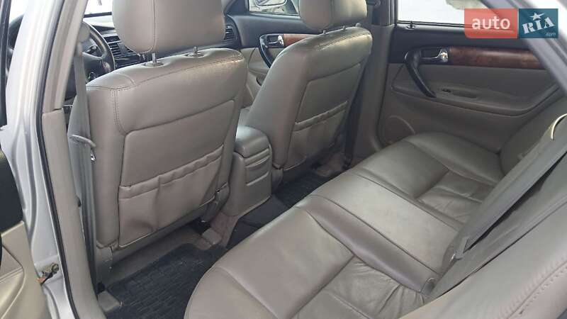 Седан Chevrolet Evanda 2006 в Борщеве