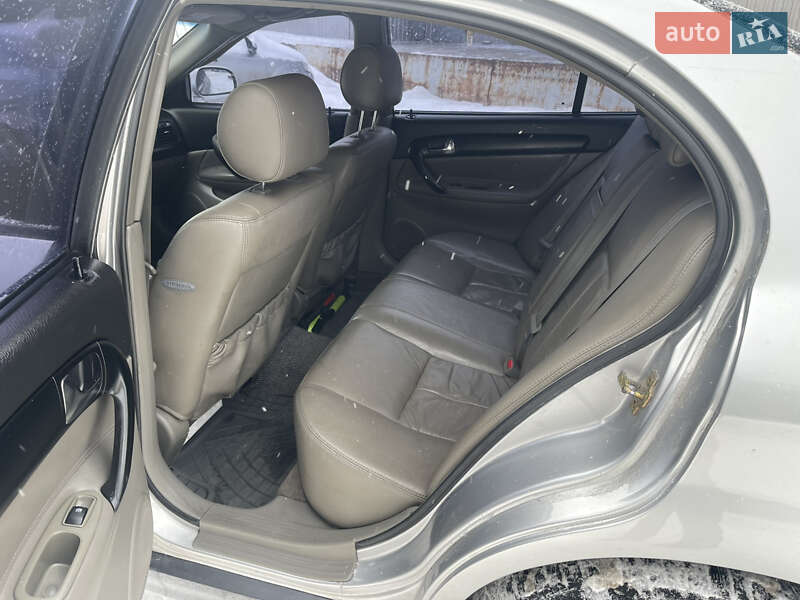 Седан Chevrolet Evanda 2006 в Харькове