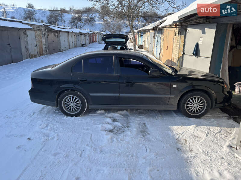 Седан Chevrolet Evanda 2006 в Запорожье
