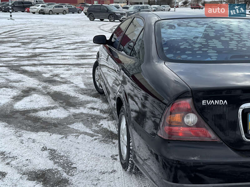 Седан Chevrolet Evanda 2006 в Києві