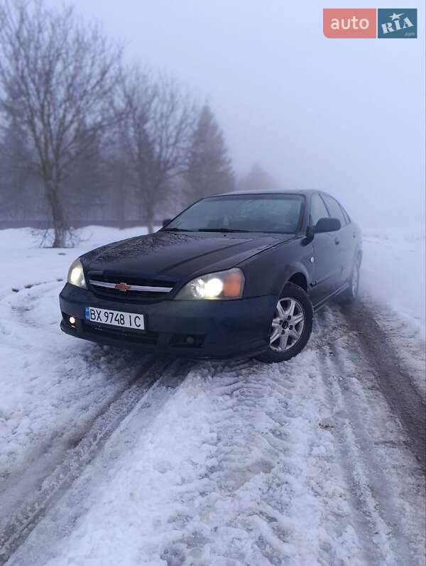 Седан Chevrolet Evanda 2006 в Борщеві