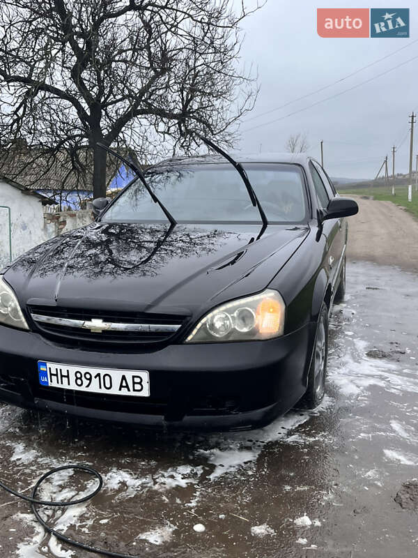 Chevrolet Evanda 2005