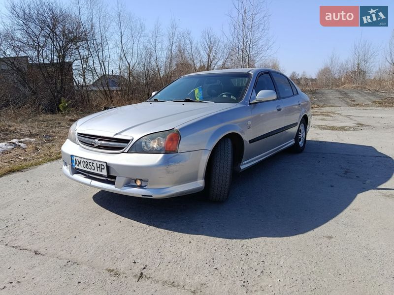 Седан Chevrolet Evanda 2006 в Нетешине