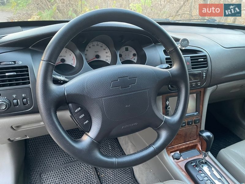 Седан Chevrolet Evanda 2006 в Житомире