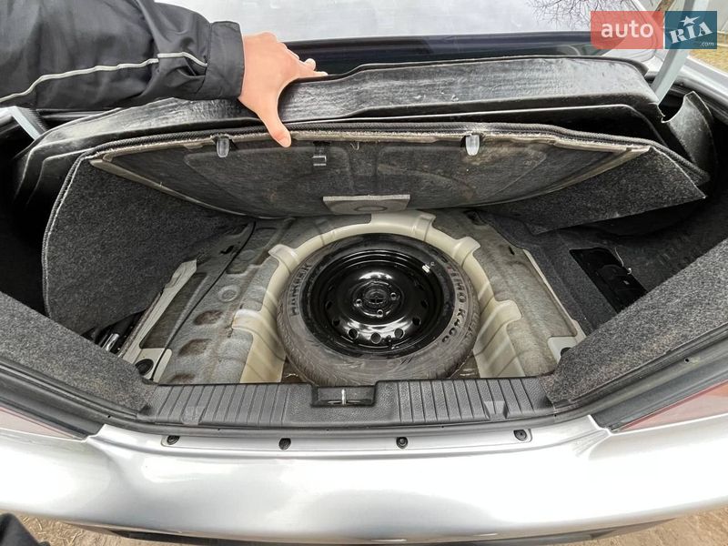 Седан Chevrolet Evanda 2005 в Черкассах