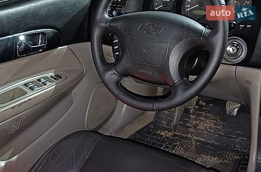 Седан Chevrolet Evanda 2006 в Миронівці
