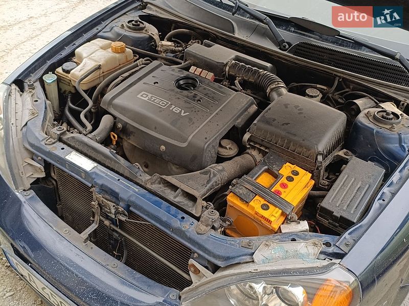 Седан Chevrolet Evanda 2005 в Каневі