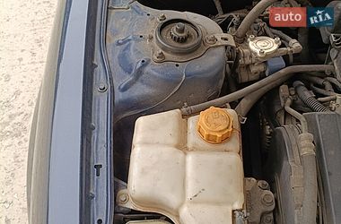 Седан Chevrolet Evanda 2005 в Каневі