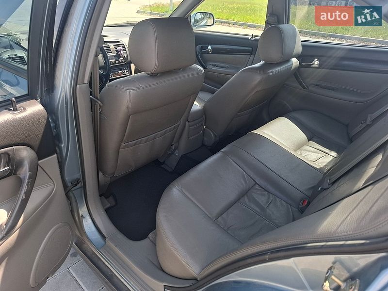 Седан Chevrolet Evanda 2005 в Черкассах