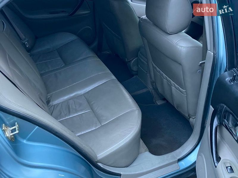 Седан Chevrolet Evanda 2005 в Рівному