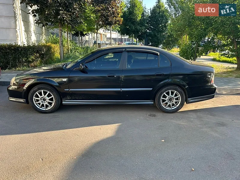 Chevrolet Evanda 2005