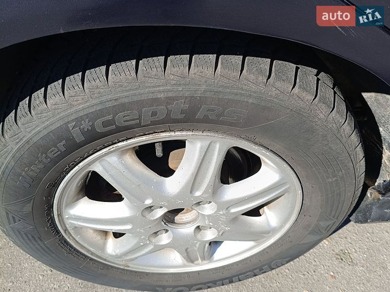 Седан Chevrolet Evanda 2005 в Каневі