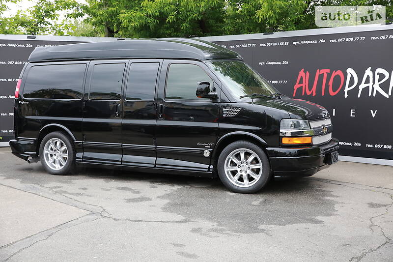 Минивэн Chevrolet Express 2010 в Киеве