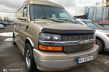 Минивэн Chevrolet Express 2004 в Киеве