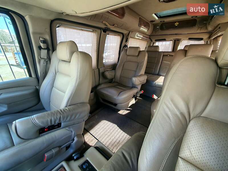 Минивэн Chevrolet Express 2007 в Днепре