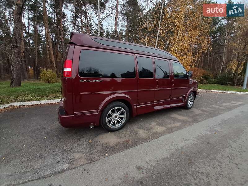 Минивэн Chevrolet Express 2018 в Киеве фото 12 Минивэн Chevrolet Express 2018 в Киеве