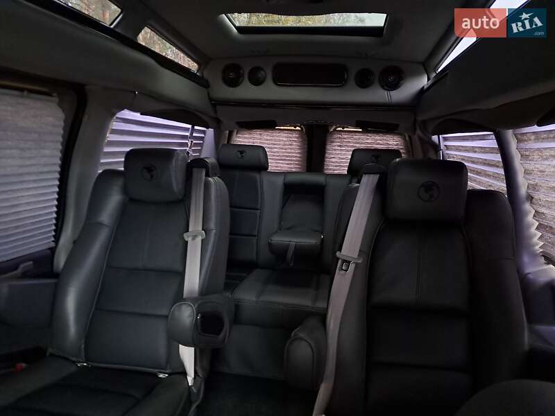 Минивэн Chevrolet Express 2018 в Киеве фото 22 Минивэн Chevrolet Express 2018 в Киеве