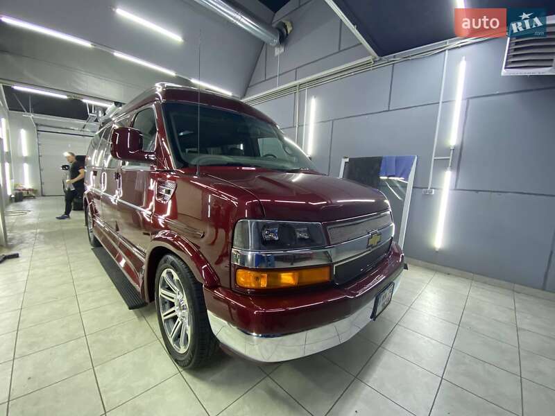 Минивэн Chevrolet Express 2018 в Киеве фото 28 Минивэн Chevrolet Express 2018 в Киеве