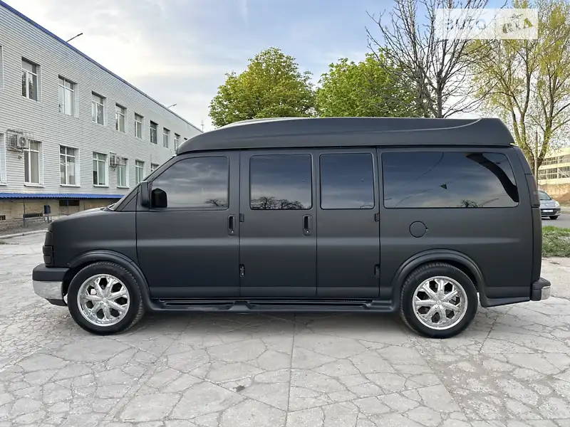 Chevrolet Express 2005