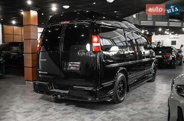 Минивэн Chevrolet Express 2014 в 