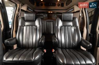 Минивэн Chevrolet Express 2014 в 