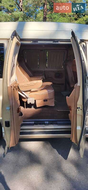 Минивэн Chevrolet Express 2011 в Киеве