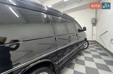 Минивэн Chevrolet Express 2008 в Трускавце