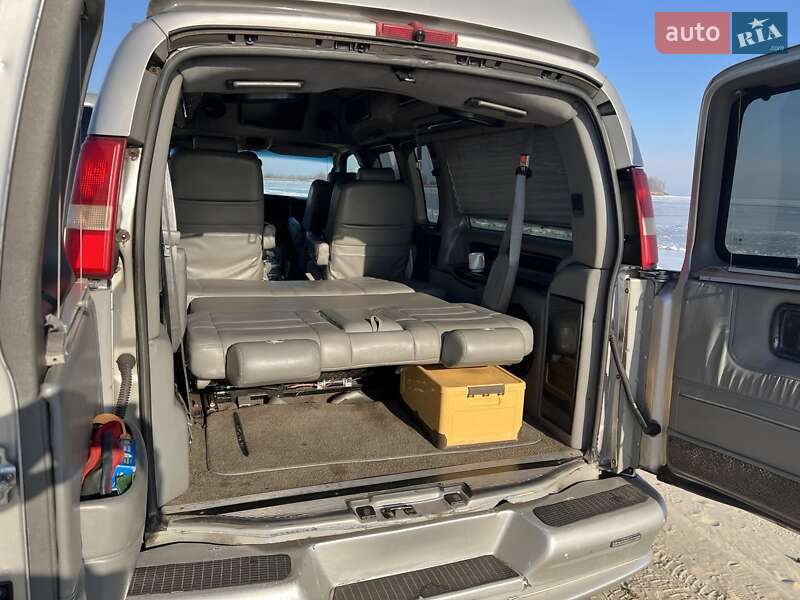 Минивэн Chevrolet Express 2008 в Черкассах