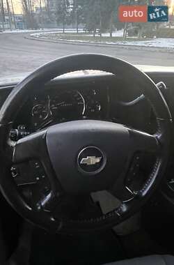 Минивэн Chevrolet Express 2008 в 