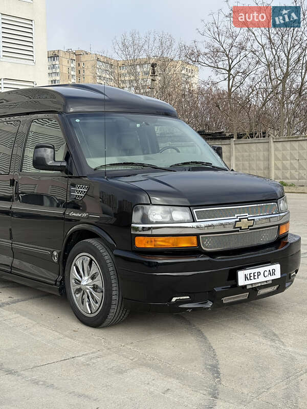 Мінівен Chevrolet Express 2013 в Одесі