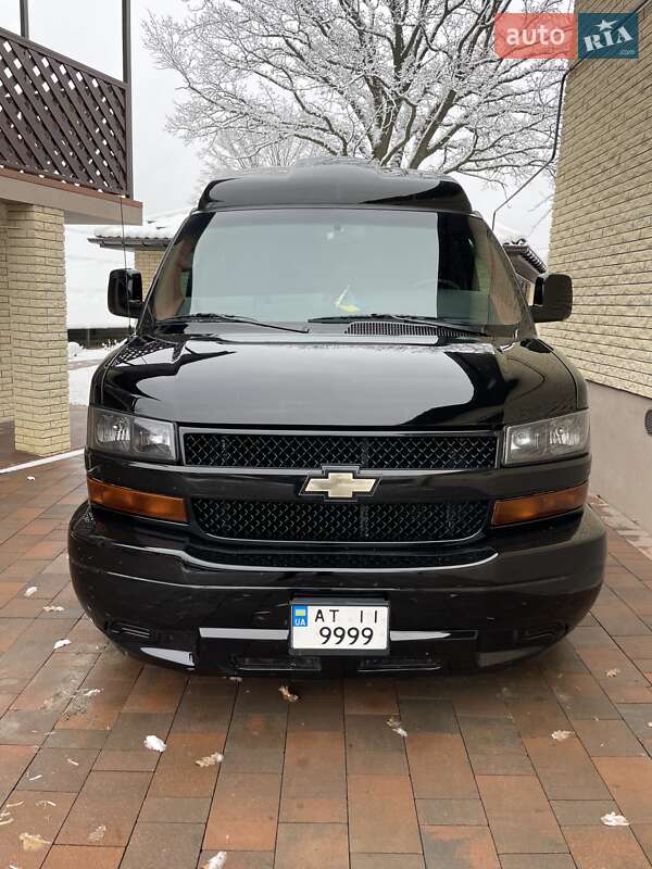 Chevrolet Express 2012