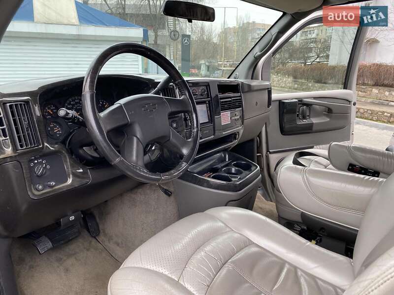 Минивэн Chevrolet Express 2006 в Одессе