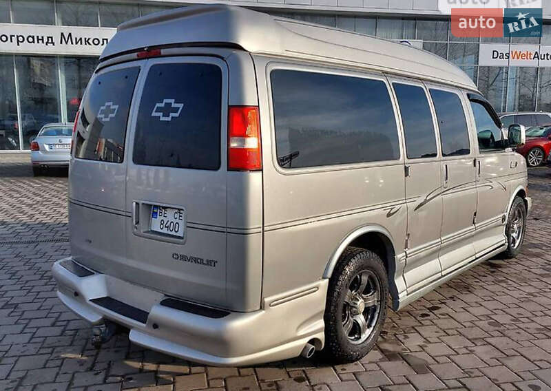 Минивэн Chevrolet Express 2006 в Одессе