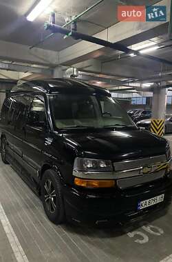 Минивэн Chevrolet Express 2012 в Киеве