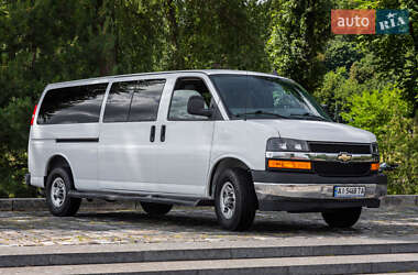 Минивэн Chevrolet Express 2018 в 