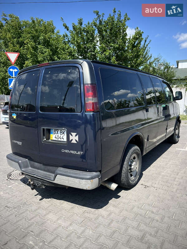 Минивэн Chevrolet Express 2006 в Хмельницком