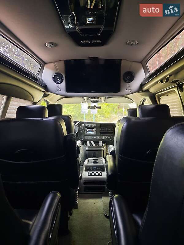 Мінівен Chevrolet Express 2017 в Світловодську фото 15 Мінівен Chevrolet Express 2017 в Світловодську