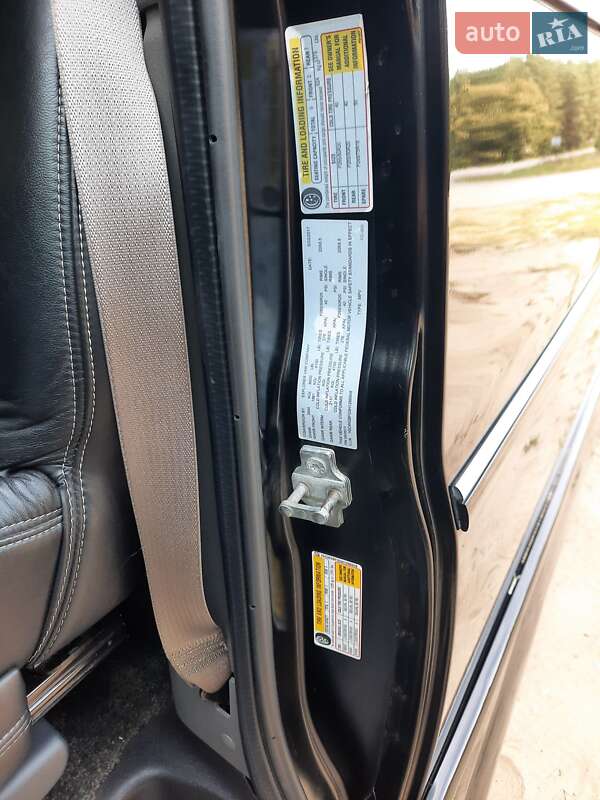 Мінівен Chevrolet Express 2017 в Світловодську фото 19 Мінівен Chevrolet Express 2017 в Світловодську