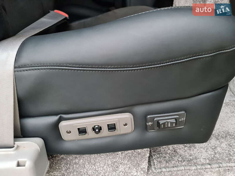 Минивэн Chevrolet Express 2017 в Днепре фото 25 Минивэн Chevrolet Express 2017 в Днепре