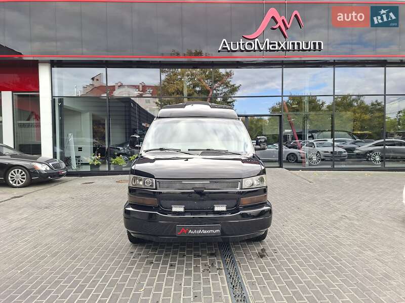 Мінівен Chevrolet Express 2008 в Одесі
