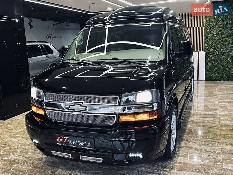 Минивэн Chevrolet Express 2013 в Киеве фото 16 Минивэн Chevrolet Express 2013 в Киеве