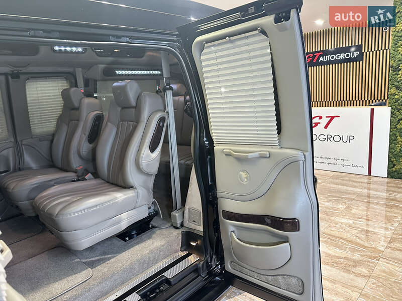 Минивэн Chevrolet Express 2013 в Киеве фото 38 Минивэн Chevrolet Express 2013 в Киеве