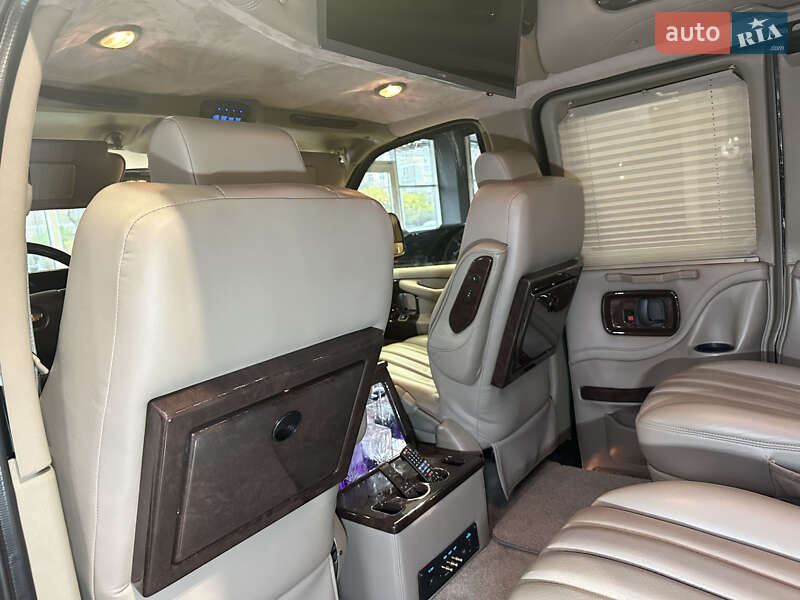 Минивэн Chevrolet Express 2013 в Киеве фото 41 Минивэн Chevrolet Express 2013 в Киеве