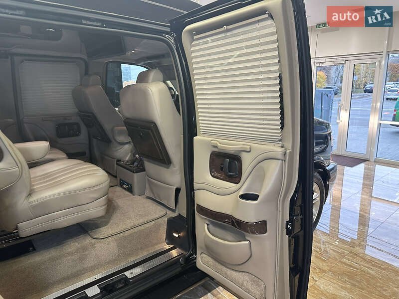 Минивэн Chevrolet Express 2013 в Киеве фото 61 Минивэн Chevrolet Express 2013 в Киеве