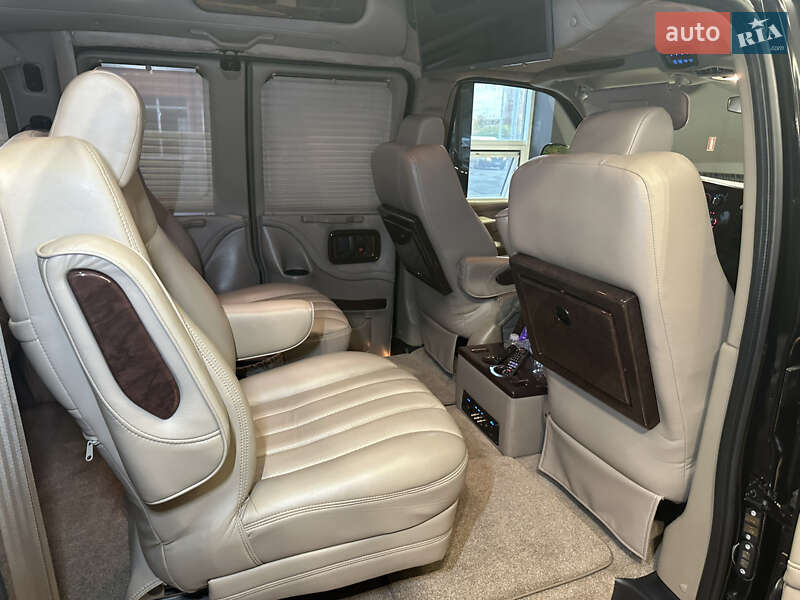Минивэн Chevrolet Express 2013 в Киеве фото 62 Минивэн Chevrolet Express 2013 в Киеве
