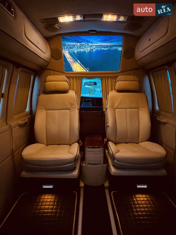 Мінівен Chevrolet Express 2008 в Києві