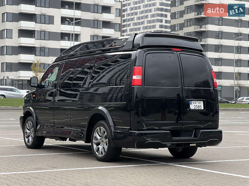 Мінівен Chevrolet Express 2022 в Києві фото 9 Мінівен Chevrolet Express 2022 в Києві